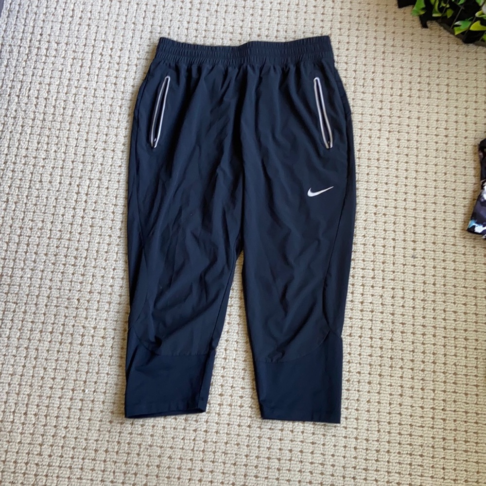 Nike Dri-Fir Capri Leggings